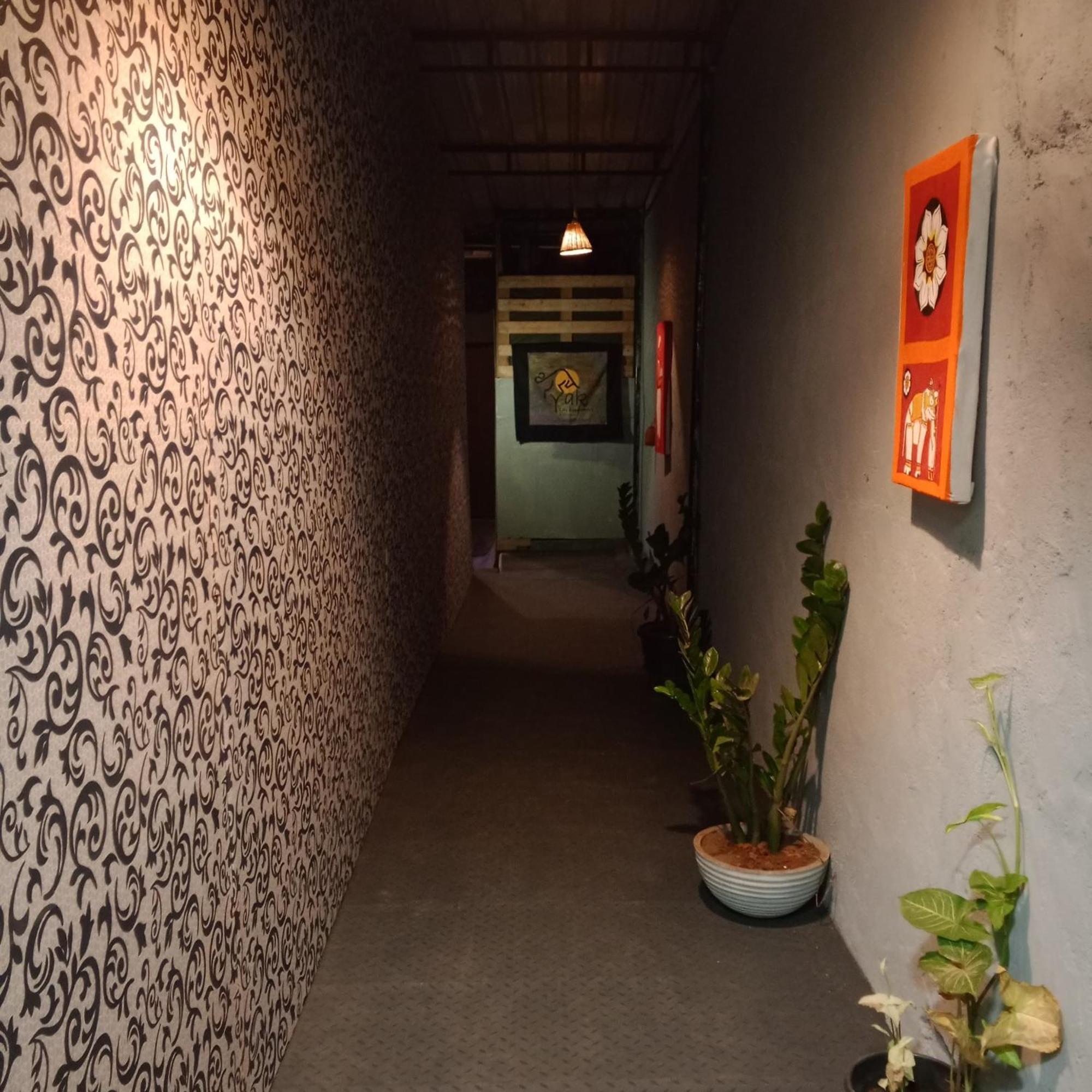 Yak City Apartments 캔디 외부 사진